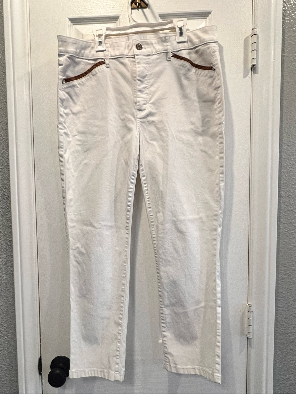 WHBM High-Rise Coated Slim Crop Jeans White Faux Leather Look Size 14